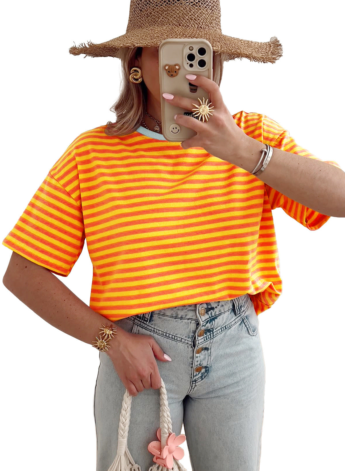 697605083-5